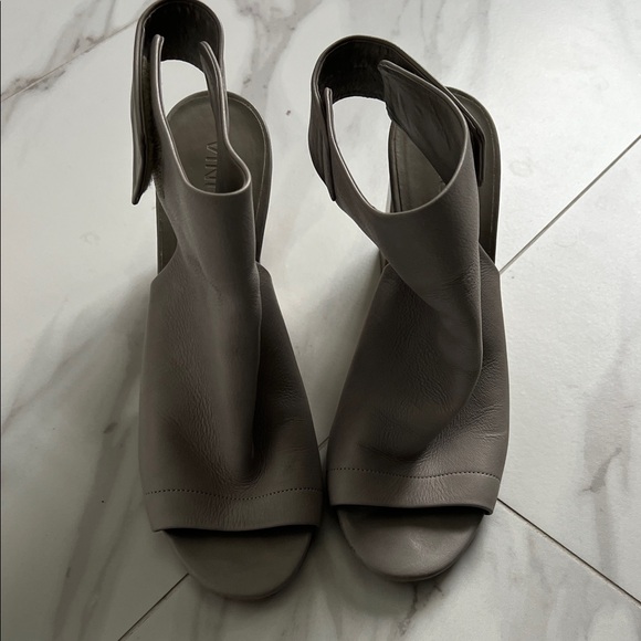Vince Shoes - Vince gray Open-Toe Heels